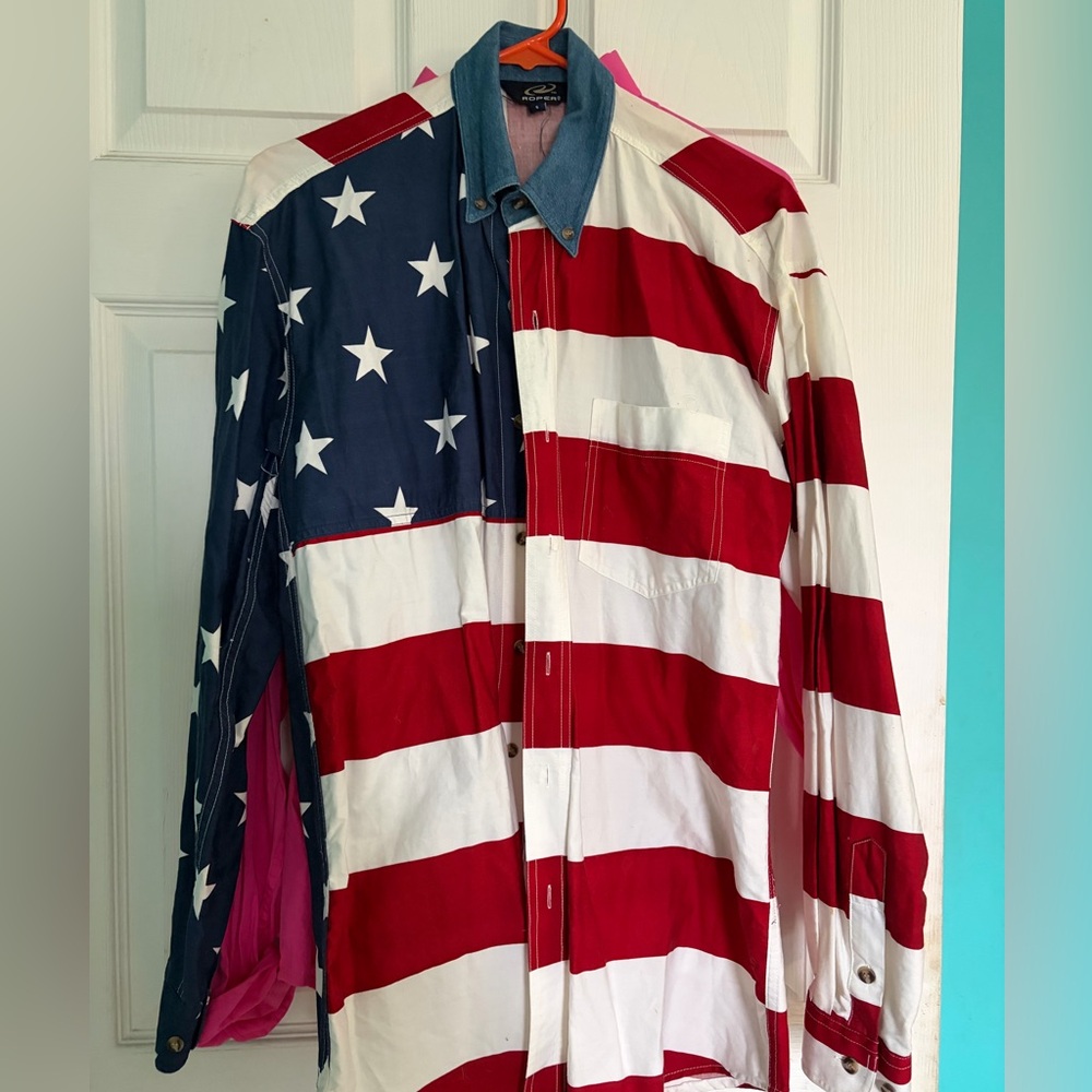Roper Patriotic Button Down